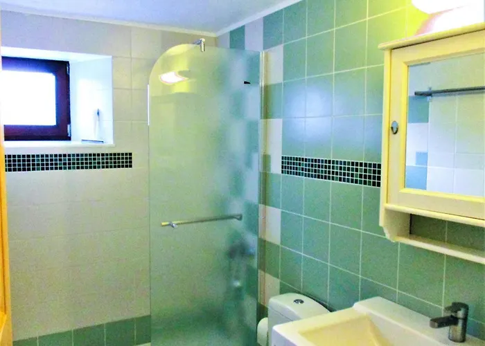 Amygdalia, A Stone House In A Quiet Landscape 度假居 利昂尼迪翁