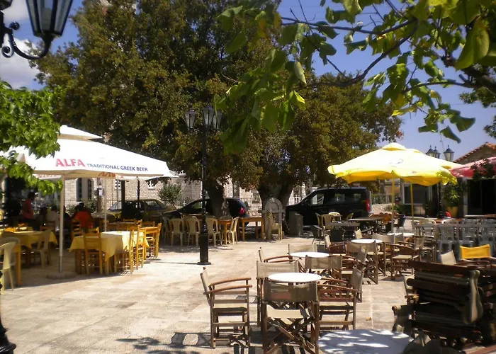 Amygdalia, A Stone House In A Quiet Landscape 度假居 利昂尼迪翁