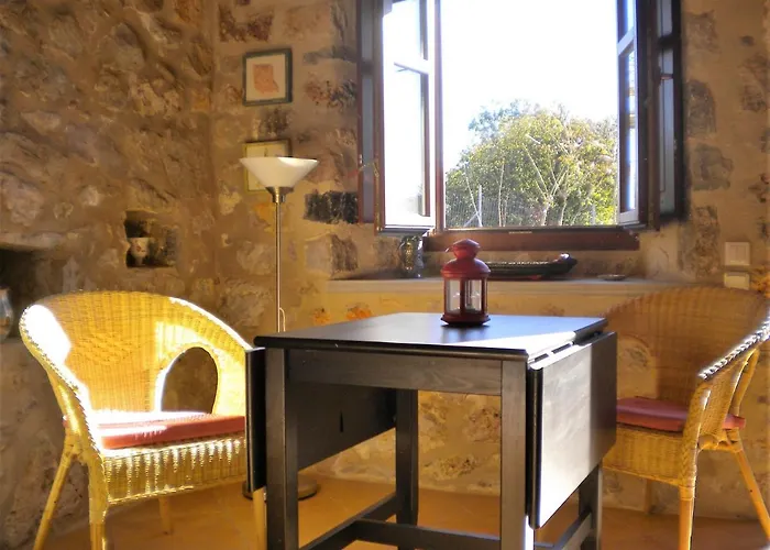 Amygdalia, A Stone House In A Quiet Landscape Ferienhaus